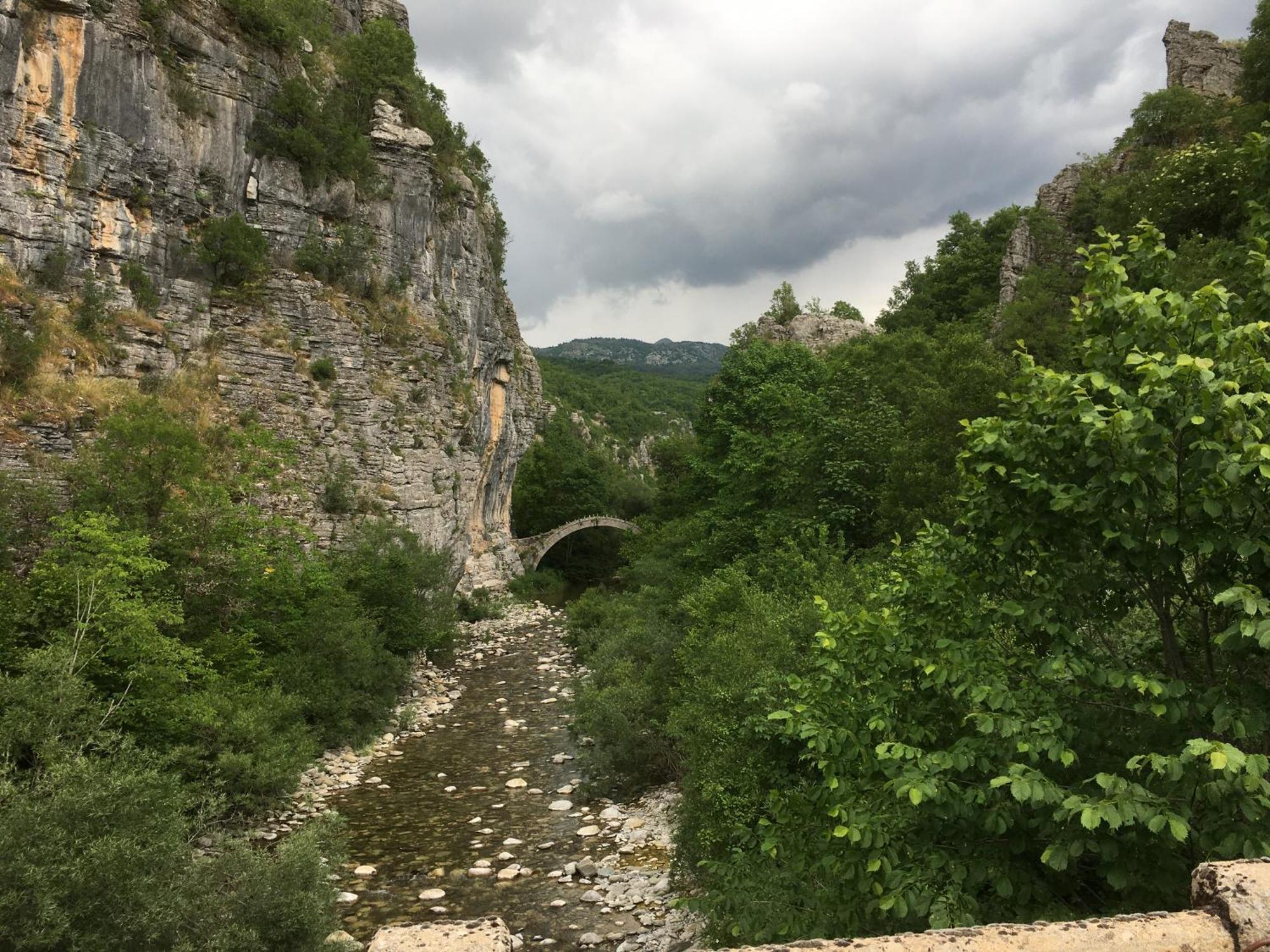 Katikia Zagori 호텔 비챠 외부 사진