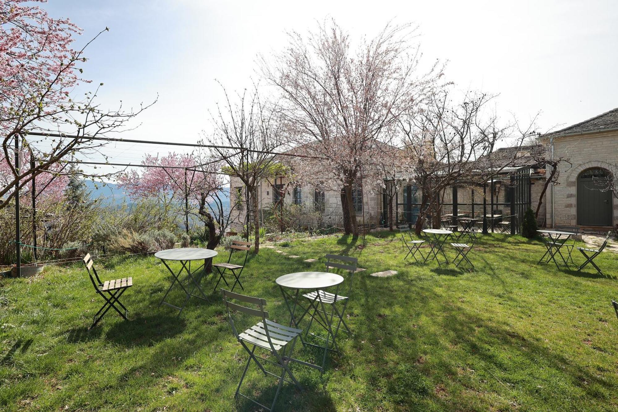 Katikia Zagori 호텔 비챠 외부 사진